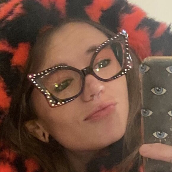 Funky fun plum rhinestone glasses - Picture 3 of 13